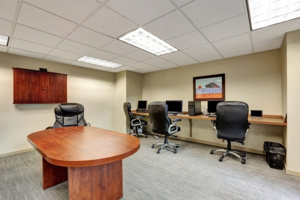 Image of office with clean carpet thanks to affordable commercial carpet cleaning Provo